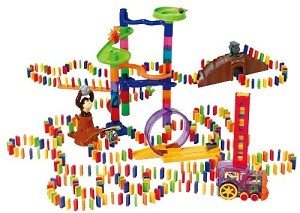 PLAYGO - 豪华多米诺骨牌电动火车玩具套装 - 500件套